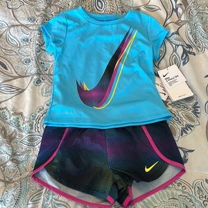 Nike 2-Piece Set, 3T, NWT